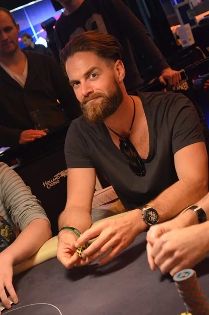Steven van Zadelhoff | 2014/11 - Master Classics of Poker - 1500 eu NLHE Re-Entry