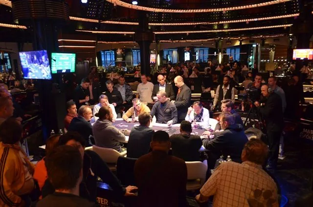 Finaletafel  | 2014/11 - Master Classics of Poker - 1500 eu NLHE Re-Entry