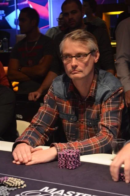 © 2026 Pokercity | Hans Bosman | 2014/11 - Master Classics of Poker - 1500 eu NLHE Re-Entry Hans Bosman | 2014/11 - Master Classics of Poker - 1500 eu NLHE Re-Entry