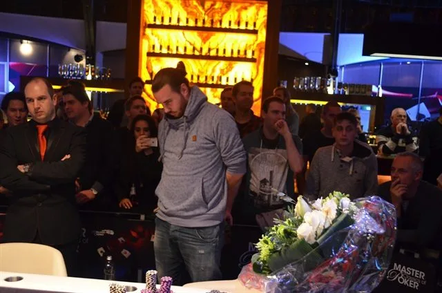 Kees van Brugge in afwachting | 2014/11 - Master Classics of Poker - 1500 eu NLHE Re-Entry