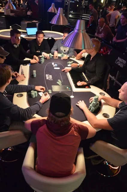FT €200 bounty | 2014/11 - Master Classics of Poker - 200 eu NLHE Bounty