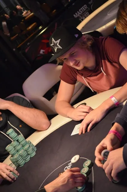 © 2026 Pokercity | Jeroen van Gils | 2014/11 - Master Classics of Poker - 200 eu NLHE Bounty Jeroen van Gils | 2014/11 - Master Classics of Poker - 200 eu NLHE Bounty