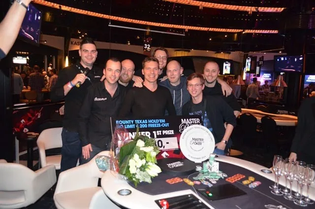 Rolf en de PokerCity crew! | 2014/11 - Master Classics of Poker - 200 eu NLHE Bounty
