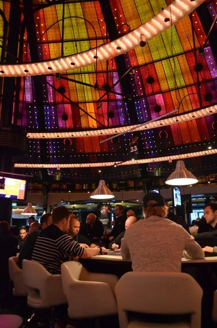 De Koepelzaal | 2014/11 - Master Classics of Poker - 10.000 eu Highroller Re-entry