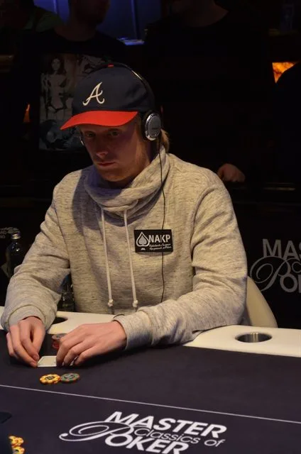 © 2026 Pokercity | Floris van der Ven | 2014/11 - Master Classics of Poker - 10.000 eu Highroller Re-entry Floris van der Ven | 2014/11 - Master Classics of Poker - 10.000 eu Highroller Re-entry