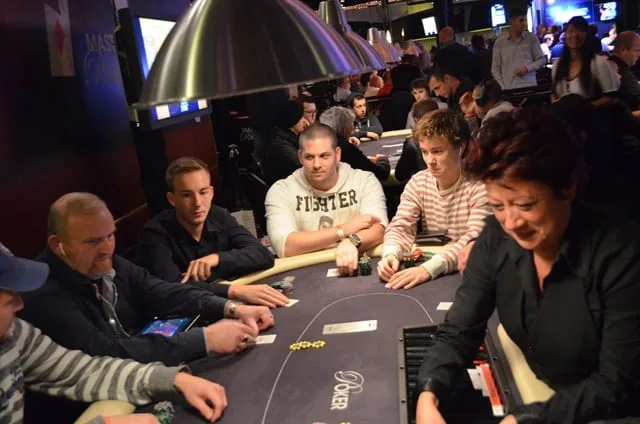 Tafel D'n Bruut | 2014/11 - Master Classics of Poker - 4000 eu NLHE Main Event