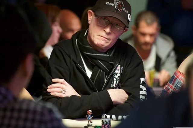 Milne | 2014/11 - Master Classics of Poker - 4000 eu NLHE Main Event