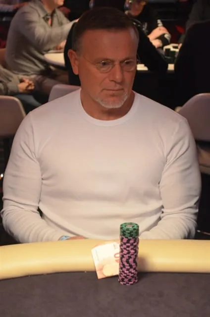 Rob Hendriks | 2014/11 - Master Classics of Poker - 4000 eu NLHE Main Event