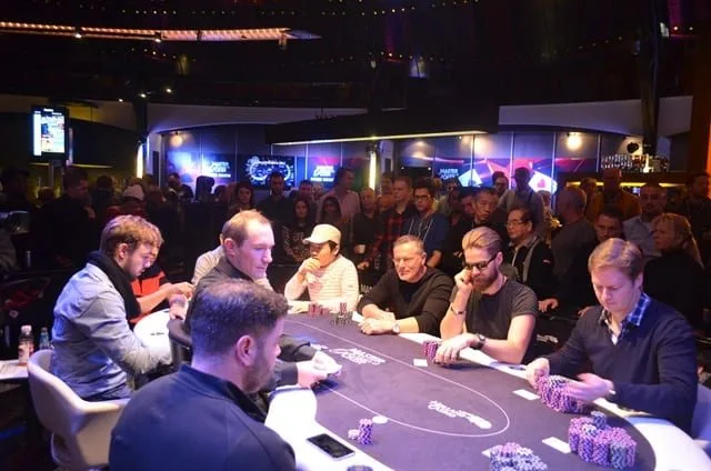 Finaletafel Main Event | 2014/11 - Master Classics of Poker - 4000 eu NLHE Main Event