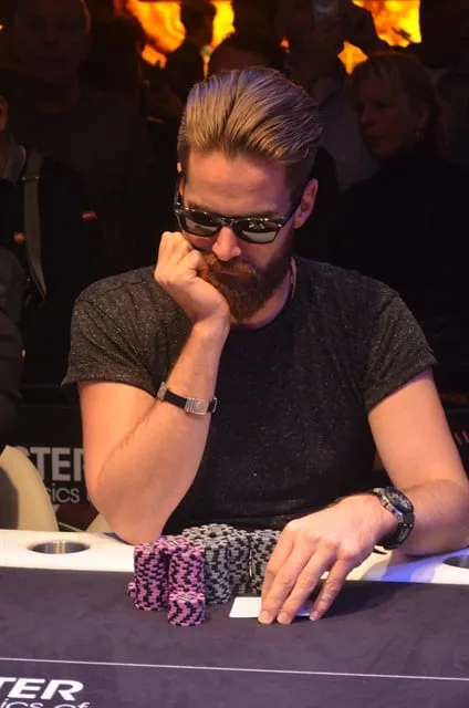 Steven van Zadelhoff | 2014/11 - Master Classics of Poker - 4000 eu NLHE Main Event