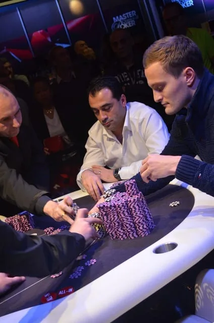 NULL | 2014/11 - Master Classics of Poker - 4000 eu NLHE Main Event