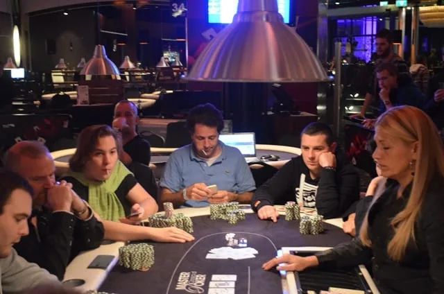 Finaletafel 500 Speed | 2014/11 - Master Classics of Poker - 500 eu NLHE Speed