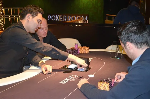 Heads-up | 2014/12 - Venlo Poker Series - 400eu NLHE FO