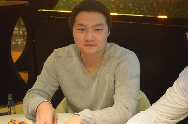 © 2026 Pokercity | Yong Yun Siow | 2014/12 - Venlo Poker Series - 400eu NLHE FO Yong Yun Siow | 2014/12 - Venlo Poker Series - 400eu NLHE FO