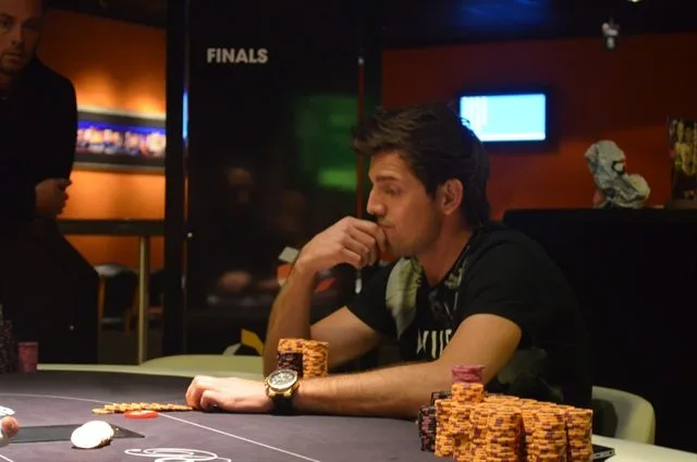 Jozef Minkels | 2014/12 - Venlo Poker Series - 400eu NLHE FO