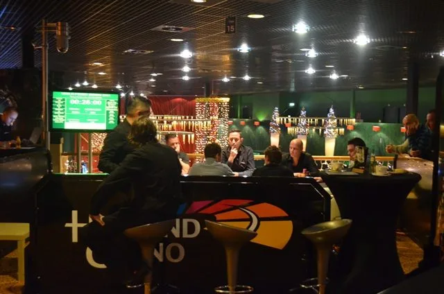 Final Table | 2014/12 - Venlo Poker Series - 400eu NLHE FO