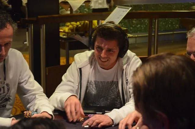 Jozef Minkels | 2014/12 - Venlo Poker Series - 700 eu Main Event 