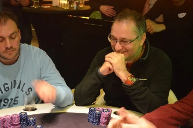 Gideon van Aartsen | 2014/12 - Venlo Poker Series - 700 eu Main Event 