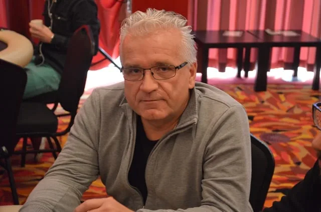 © 2026 Pokercity | Pim van Riet | 2014/12 - Dutch Open - 1.500 eu Dutch Open Main Event Pim van Riet | 2014/12 - Dutch Open - 1.500 eu Dutch Open Main Event
