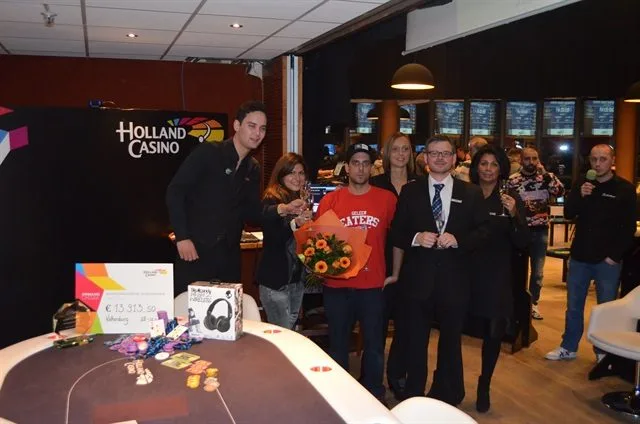 Van Wieringen wint Valkenburg Main Event! | 2014/12 - Valkenburg Poker Series - 700eu  NLHE Deepstack Main Event