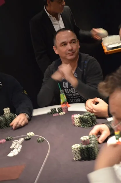 Peter van den Brink | 2014/12 - Valkenburg Poker Series - 300EU NLHE Deepstack - 