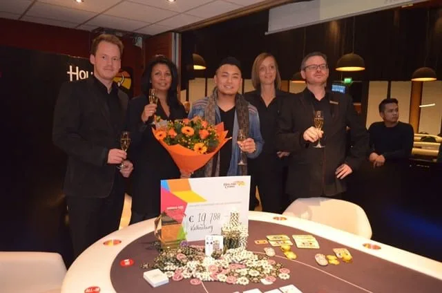 Njouw met de bloemen | 2014/12 - Valkenburg Poker Series - 300EU NLHE Deepstack - 