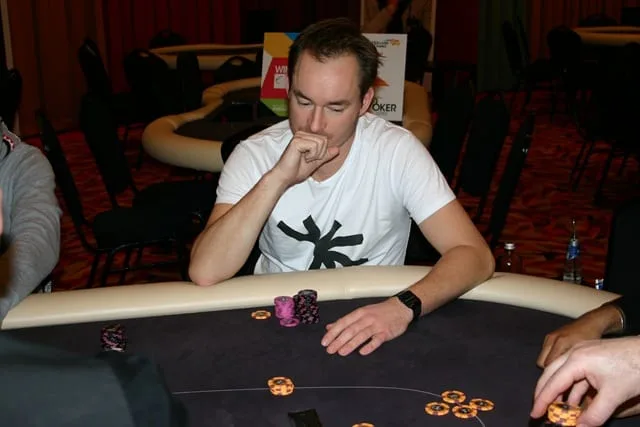 NULL | 2015/01 - Utrecht Poker Series - 1500 eu NLHE Highroller