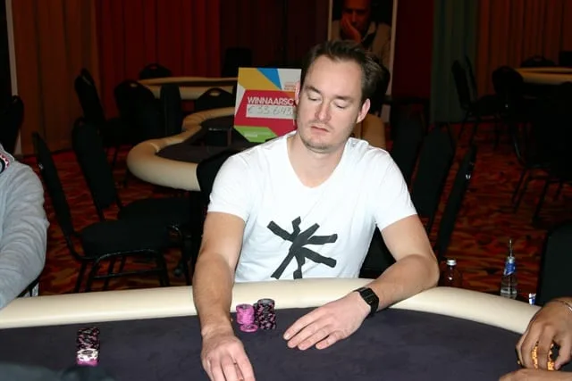 NULL | 2015/01 - Utrecht Poker Series - 1500 eu NLHE Highroller