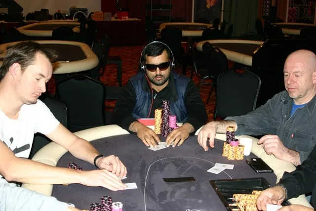 NULL | 2015/01 - Utrecht Poker Series - 1500 eu NLHE Highroller