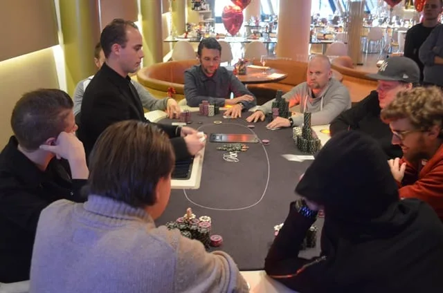 Finaletafel Main Event Scheveningen | 2015/02 - Scheveningen Poker Series - 600 eu Main Event 