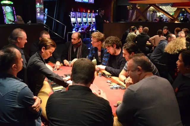 Tafel Metaal - Van den Boer - Z. Post | 2015/03 - Rotterdam Poker Series - 1.000 eu Main Event 