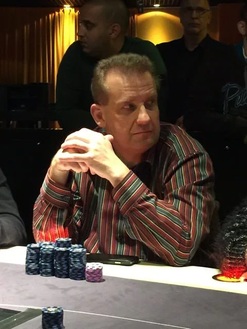 © 2026 Pokercity | H. Kohn | 2015/03 - Venlo Poker Series - 700 eu Main Event H. Kohn | 2015/03 - Venlo Poker Series - 700 eu Main Event