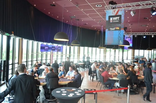 VaPS Dag 2 | 2015/06 - Valkenburg Poker Series - 500 eu NLHE Main Event 
