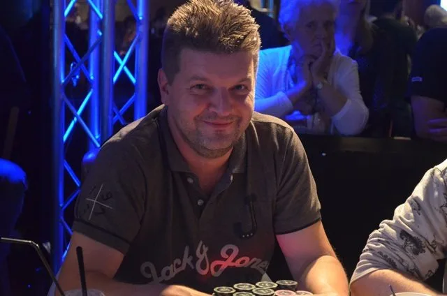 Dinand Woolschot | 2015/06 - Valkenburg Poker Series - 500 eu NLHE Main Event 