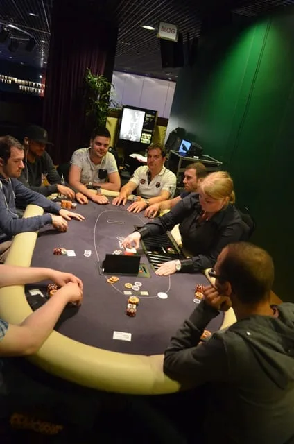 Tafel 8 | 2015/07 - Venlo Poker Series - 1000 eu Deep Stack Main Event