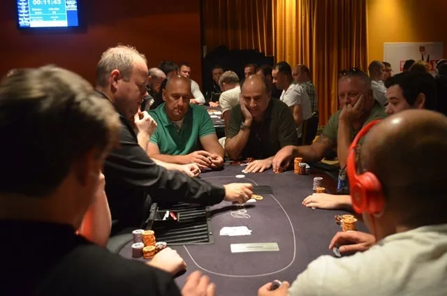 Tafel 2 | 2015/07 - Venlo Poker Series - 1000 eu Deep Stack Main Event