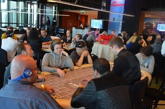 Tafel 18 | 2015/09 - WPTN Valkenburg - WPTN Valkenburg €750 Main Event - 