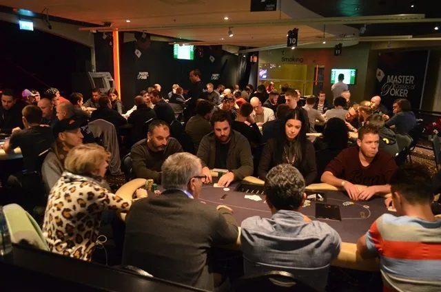 NULL | 2015/11 - Master Classics of Poker - Event 1: €1.500 NLHE Re-entry