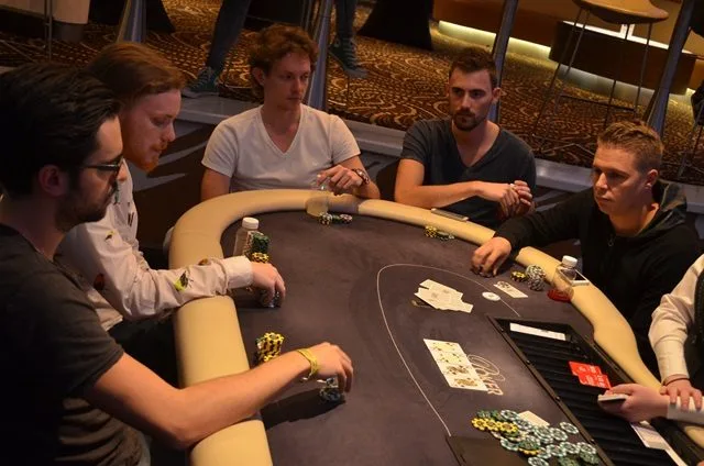 De Meulder-Hall-Keijzer-Boeken | 2015/11 - Master Classics of Poker - Event 1: €1.500 NLHE Re-entry