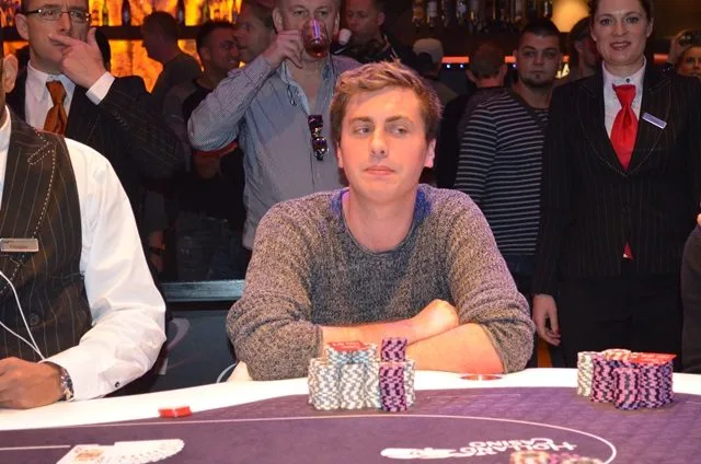© 2026 Pokercity | Julian Stuer | 2015/11 - Master Classics of Poker - Event 1: €1.500 NLHE Re-entry Julian Stuer | 2015/11 - Master Classics of Poker - Event 1: €1.500 NLHE Re-entry
