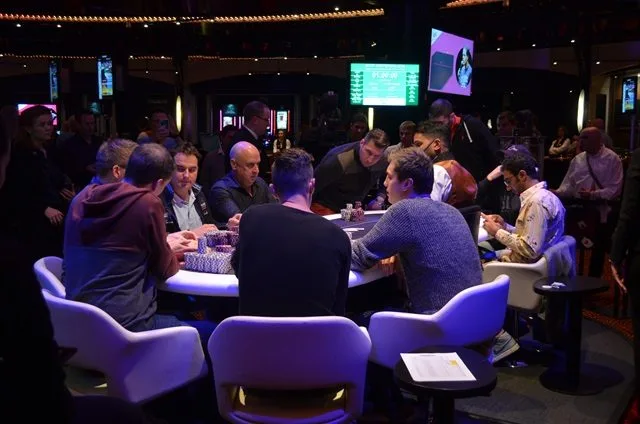 De finaletafel | 2015/11 - Master Classics of Poker - Event 1: €1.500 NLHE Re-entry