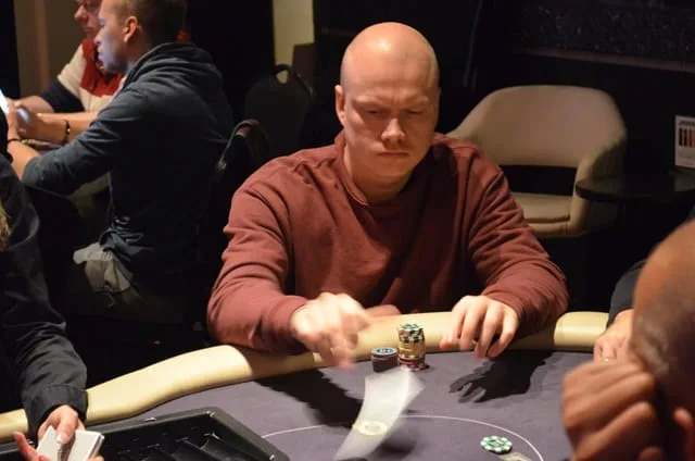 Ilari Sahamies | 2015/11 - Master Classics of Poker - Event 4: €10.000 High Roller (Re-entry)