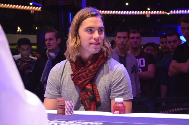 Elliot Smith | 2015/11 - Master Classics of Poker - Event 4: €10.000 High Roller (Re-entry)