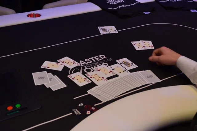 Het board van Tobias | 2015/11 - Master Classics of Poker - Event 6: €4.000 Main Event 