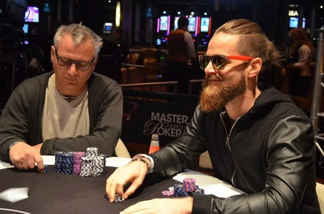 Avramidis en Van Zadelhoff | 2015/11 - Master Classics of Poker - Event 6: €4.000 Main Event 