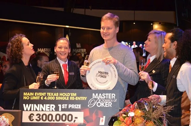 NULL | 2015/11 - Master Classics of Poker - Event 6: €4.000 Main Event 