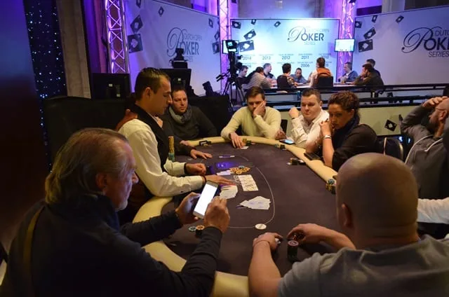 Tafel 2 | 2015/12 - Dutch Open - 1500 eu Dutch Open Main Event