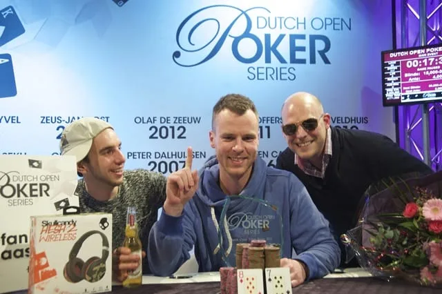 © 2026 Pokercity | Winnaar 1500 eu Dutch Open Main Event: Stephan van Haasteren | 2015/12 - Dutch Open - 1500 eu Dutch Open Main Event Winnaar 1500 eu Dutch Open Main Event: Stephan van Haasteren | 2015/12 - Dutch Open - 1500 eu Dutch Open Main Event