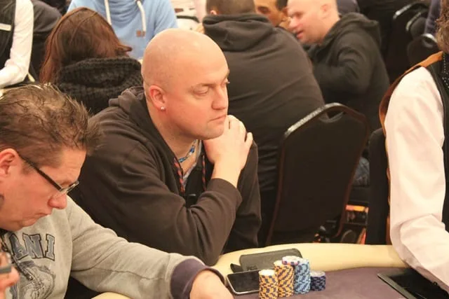 Mark Rink | 2016/01 - Utrecht Poker Series - €700 NLHE Main Event - 