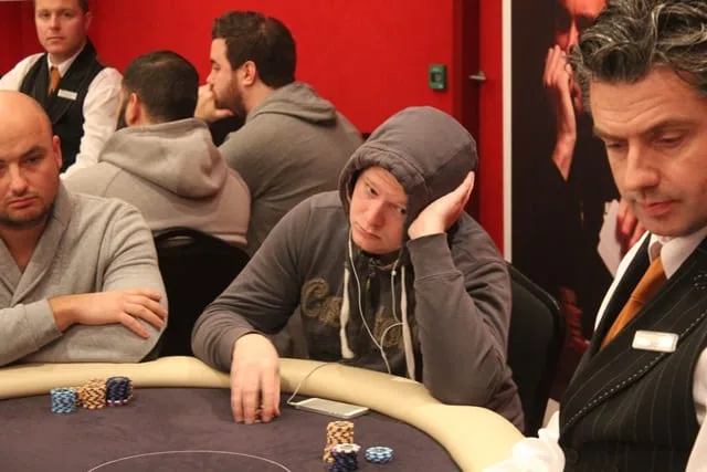 Ruben van der Venne | 2016/01 - Utrecht Poker Series - €700 NLHE Main Event - 